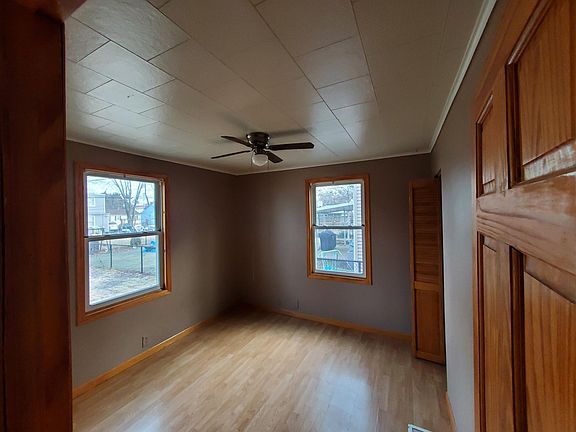 5th image of 1211 Agnes Ave