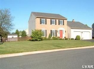 2705 Pond Dr, Forks Twp, PA 18040