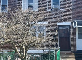 6031 Agusta St, Philadelphia, PA 19149
