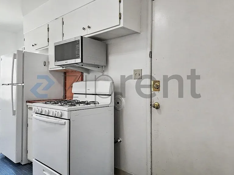 4501 58th St — Photo 9