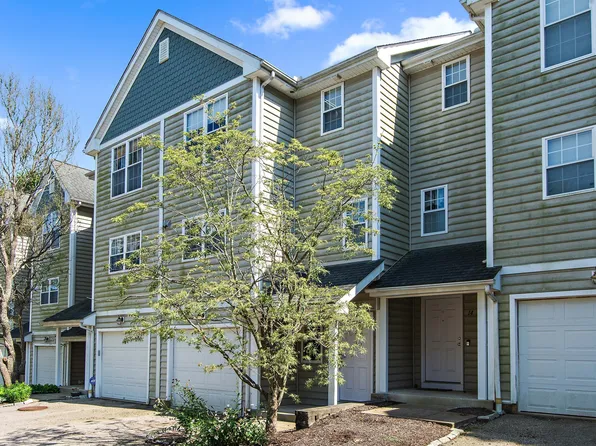15 Forestview Drive #15, Norwich, CT 06360