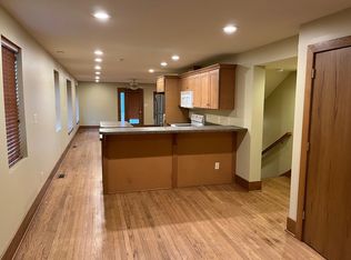 610 Chestnut St, Winona Lake, IN 46590