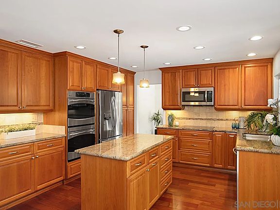 3rd image of 6193 Del Paso Ave