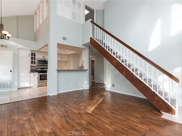 5722 E Stillwater Ave Unit 101, Orange, CA 92869