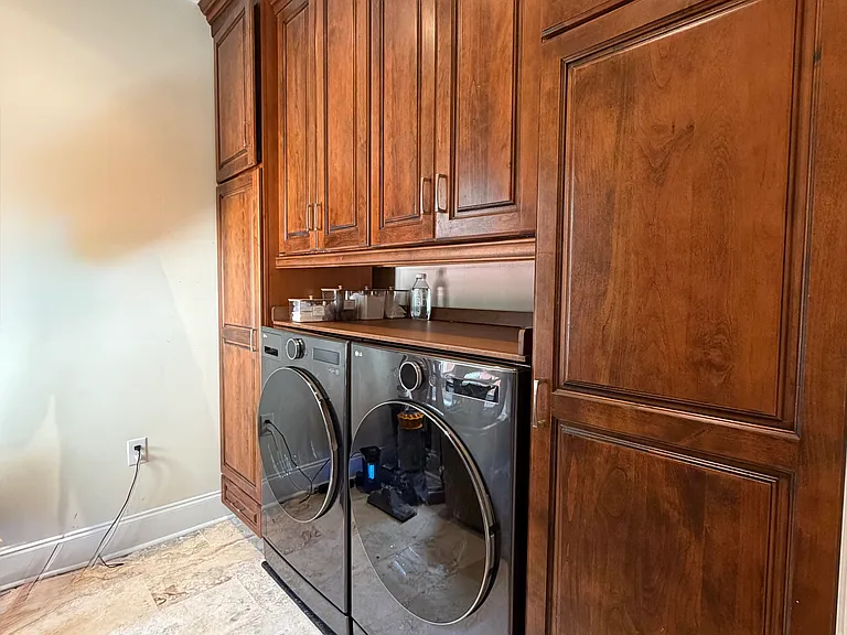 617 Lakeview Landing Rd — Photo 15