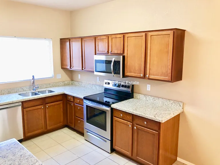2791 E Terrace Ave — Photo 14