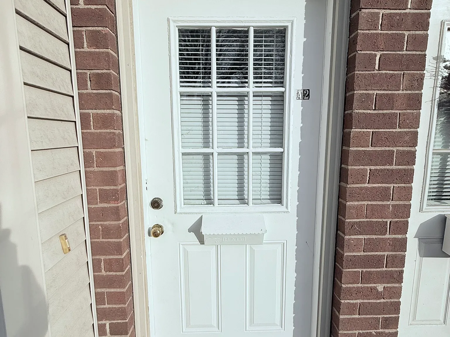 2 bed, 1000 sqft, $1,675 — Photo 2