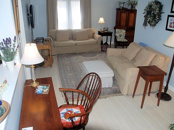 5th image of 10306 Highland Avenue