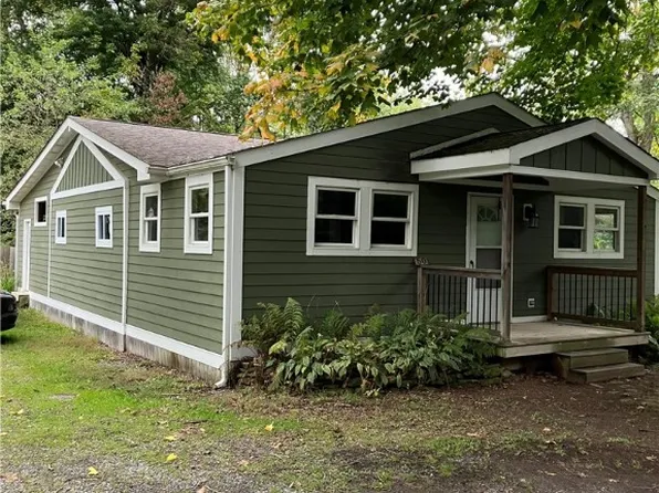 50 Village Rd, Slippery Rock, PA 16057