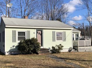 68 Vandette Ave, Dracut, MA 01826
