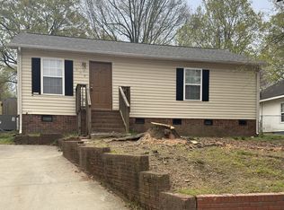 809 Woodbury St, High Point, NC 27260