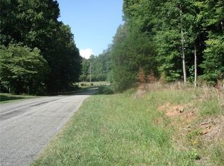 1128 Tangle Ln, High Point, NC 27265