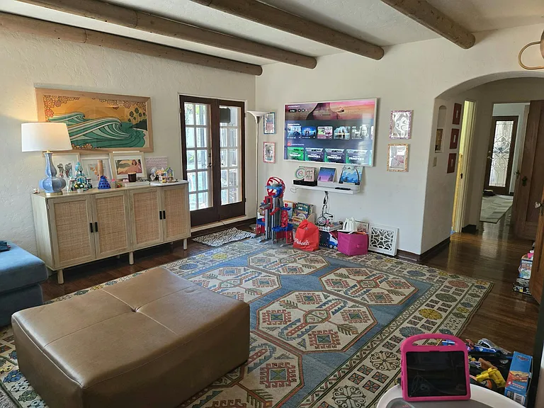 3539 Elliott St — Photo 7