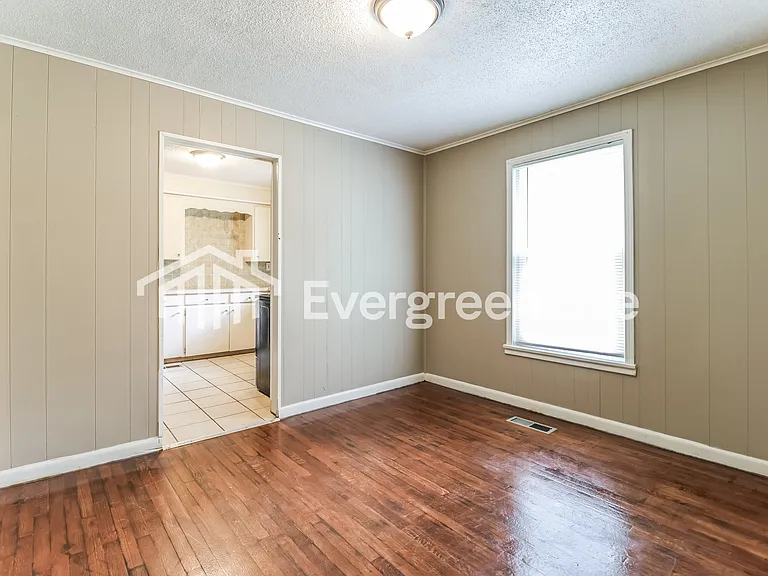 3500 Boyd St — Photo 6