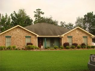 18 Belle Grove Dr, Destrehan, LA 70047