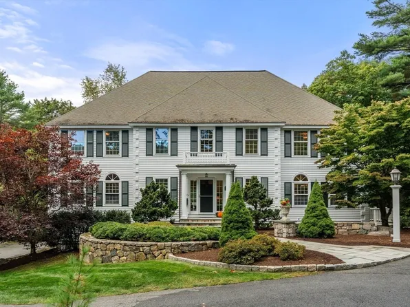 2 Bridle Path Ln, Beverly, MA 01915