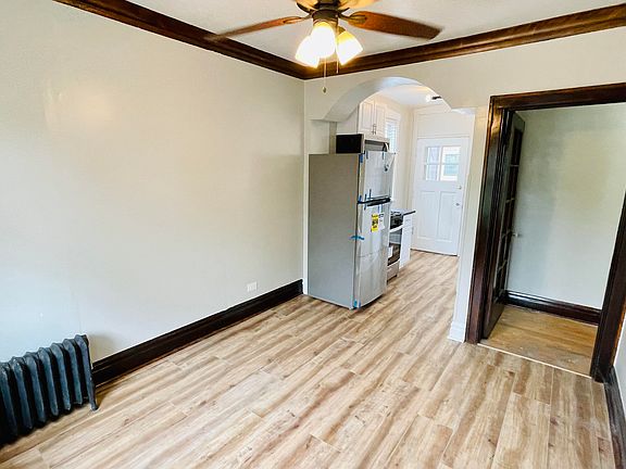 3rd image of 4211 N Linder Ave #1