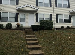 1634 Meyer Dr, Saint Charles, MO 63303