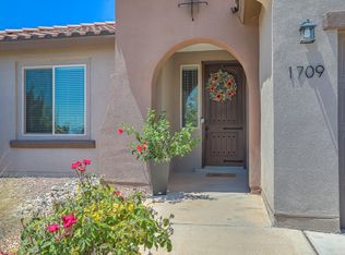 1709 Tent Rocks Dr NW, Albuquerque, NM 87120
