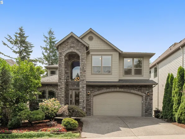 11264 NW Brookstone Ct, Portland, OR 97229