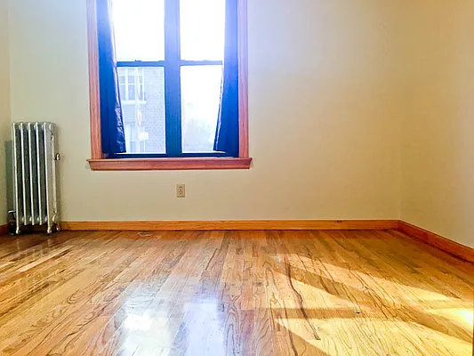 Rented by Sovereign Associates | media 28