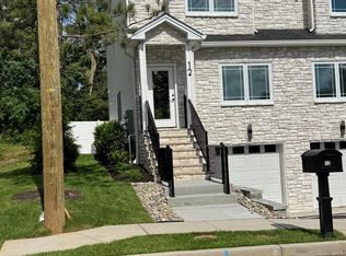 12 Moyse Pl, Edison, NJ 08820