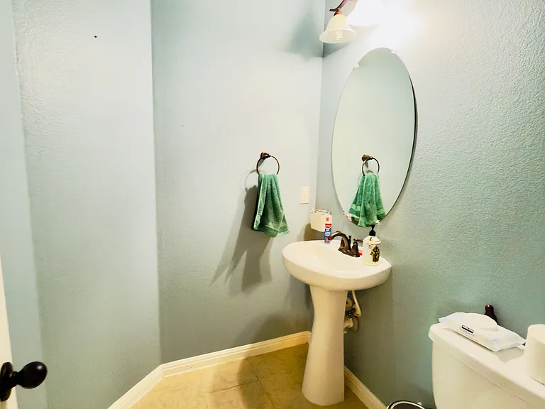 209 Monahans Dr — Photo 9