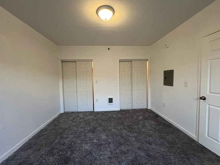 212 E Wishkah St #308 — Photo 5