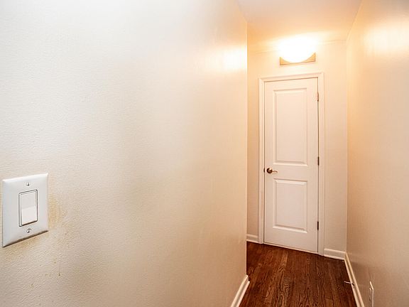 3rd image of 186 Wayne St APT 314D