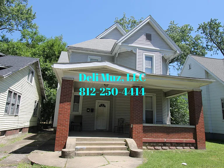 742 E Chandler Ave #B — Photo 20