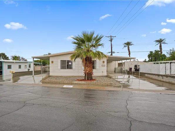 32401 Merion Dr, Thousand Palms, CA 92276