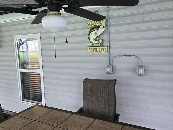 4th image of 453601 E Pecan St