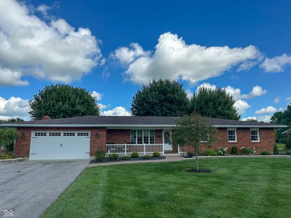 220 N Township Line Rd, Batesville, IN 47006