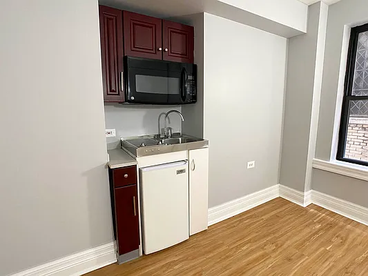 Rented by Tourma Realty LLC | media 11