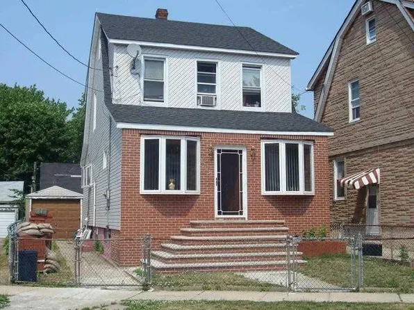 12031 172nd St, Jamaica, NY 11434
