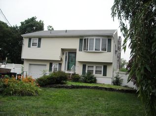 65 Florence Ave, Leonardo, NJ 07737