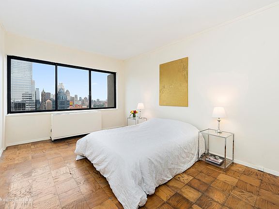 3rd image of 300 E 59th St APT 3604