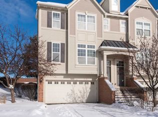 3421 Bradbury Cir, Aurora, IL 60504