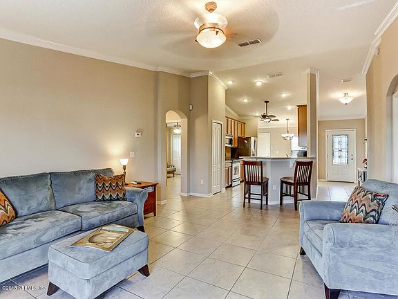 4th image of 1811 Indigo St