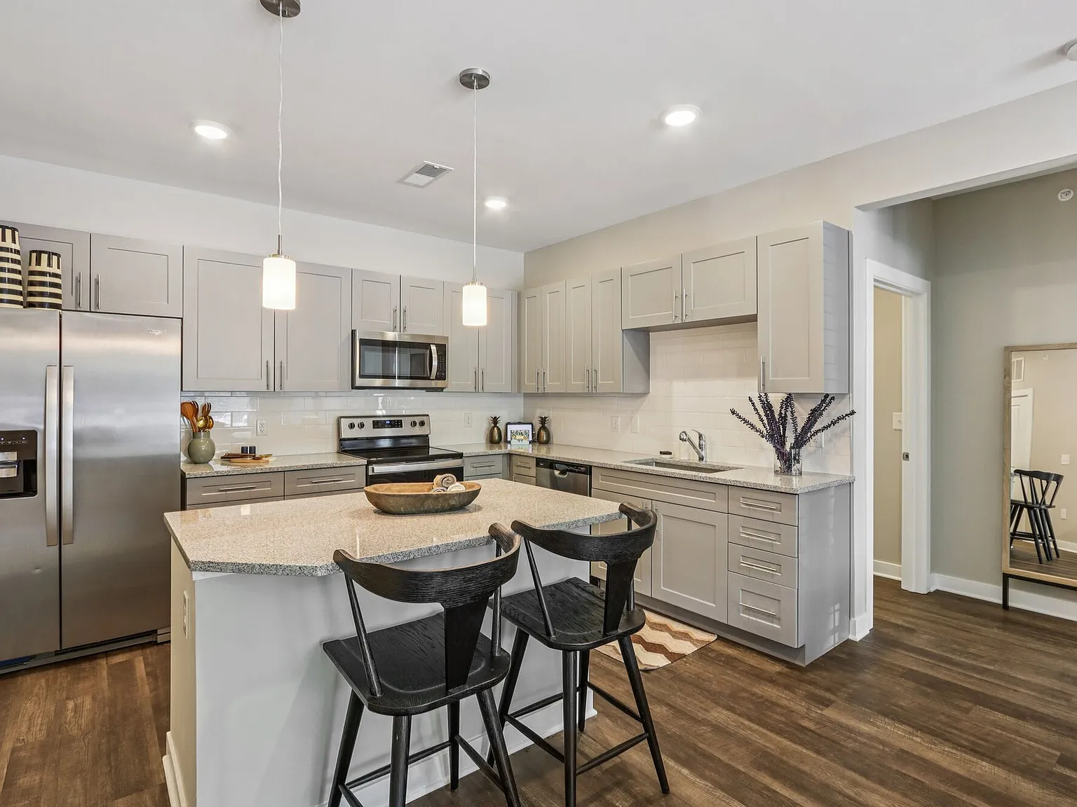 Founders Pointe Apartments — Photo 1