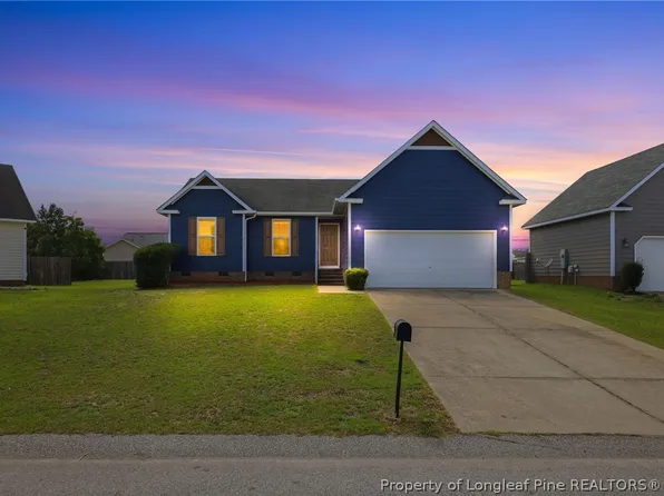 2244 Cliff Swallow Dr, Fayetteville, NC 28306
