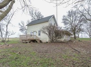 1689 County Road V, Columbus, WI 53925
