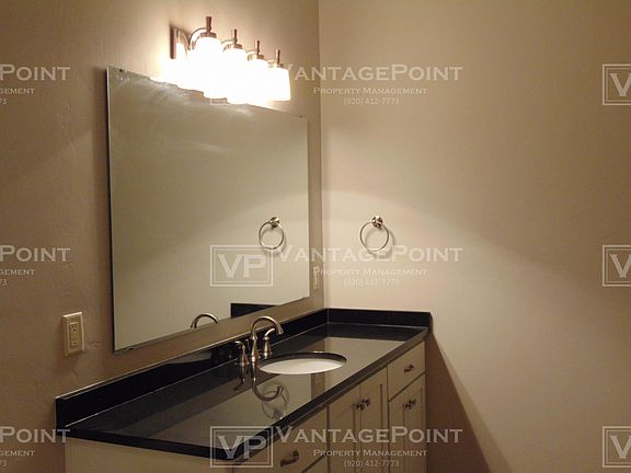 3rd image of 2423 Marina Cir