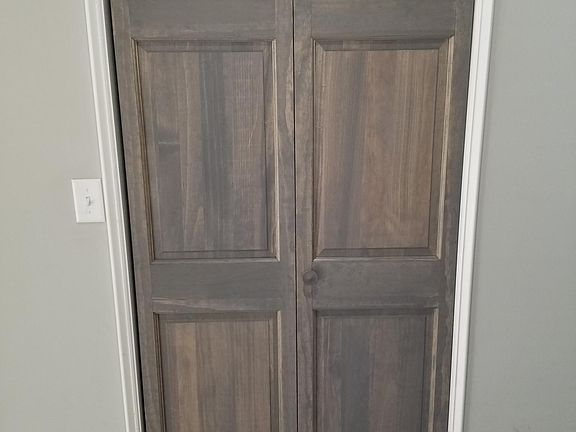 5th image of 4604 Stockwell St