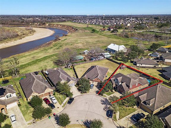 4th image of 446 Cascade Oaks Ln