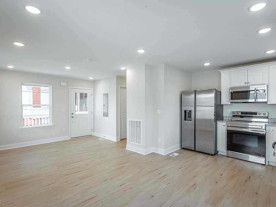 1st image of 2012 S Lyerly St #A