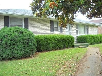 1st image of 766 Winthorne Dr
