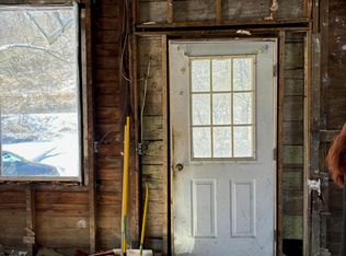 51 Cummings St, Martin, KY 41649