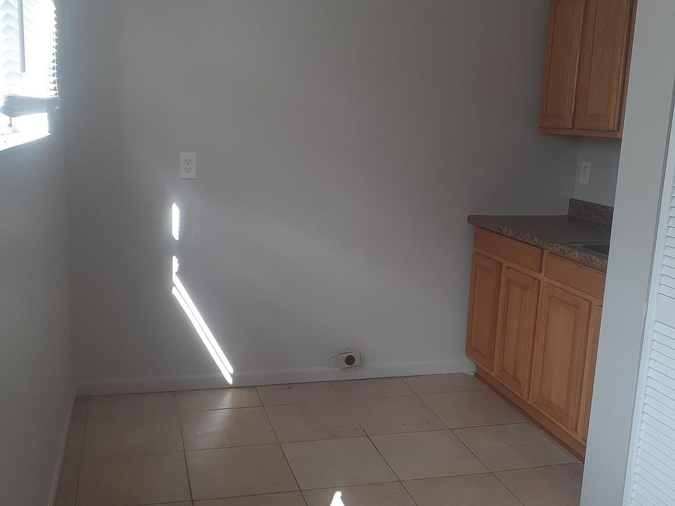 1st image of 3685 Cleveland Ave APT C1