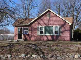 822 N Main St, Monticello, IN 47960